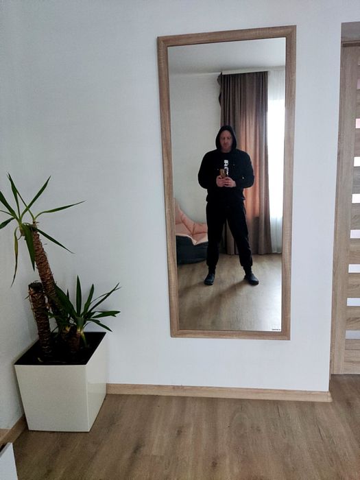 Дзеркало настінне, велике підлогове з ніжкою. Зеркало большое для дома