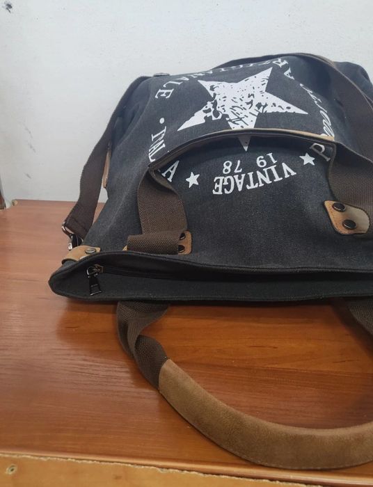 Czarna torebka damska