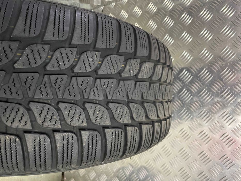 Koła Felgi Opony BMW  4szt ET 34 7x16 5x120 ADAX Koźle 1