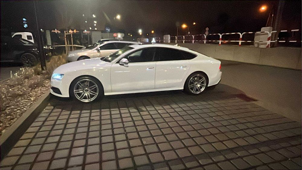 Auto na wesele Audi a7 biala perla