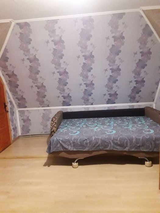 Житло Плай! Здається затишний будинок без господарів.