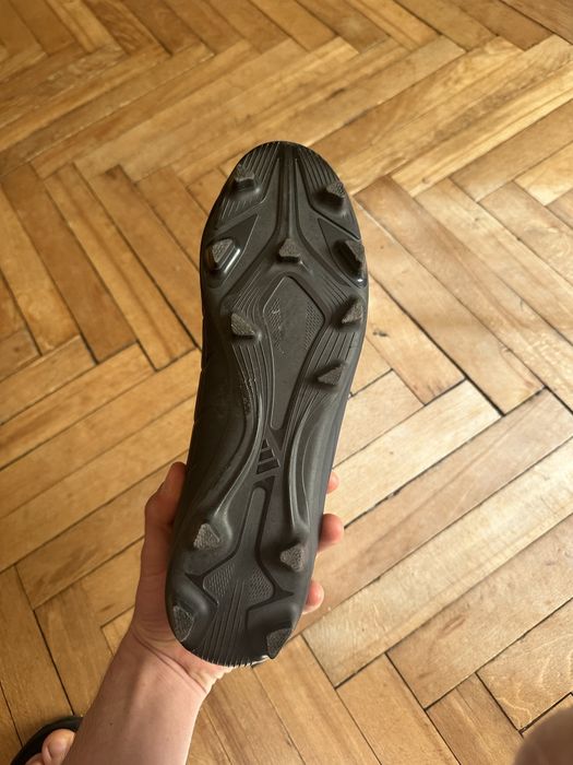 Футбольные буцы