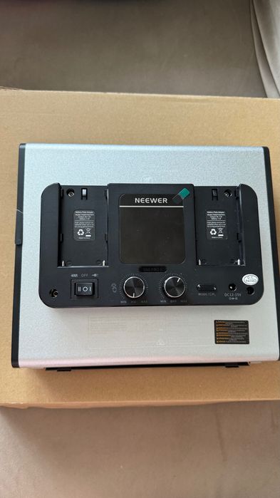 neewer rgb660 pro ii led video light