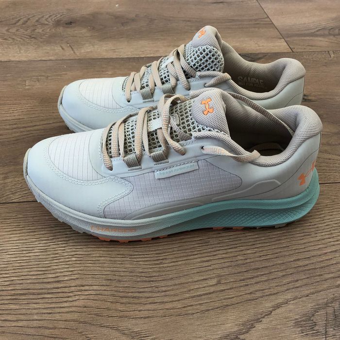Buty outdoor Under Armour 38