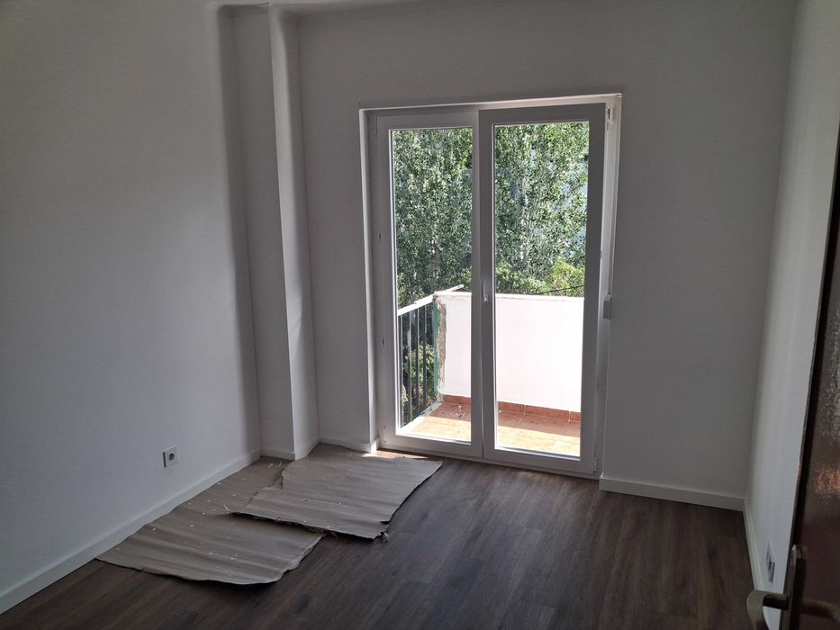 Apartamento T2 com Vista Rio em Vila Franca de Xira – Bom Retiro