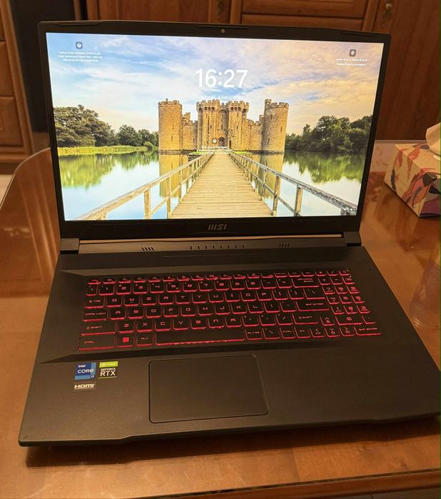 Laptop MSI Katana