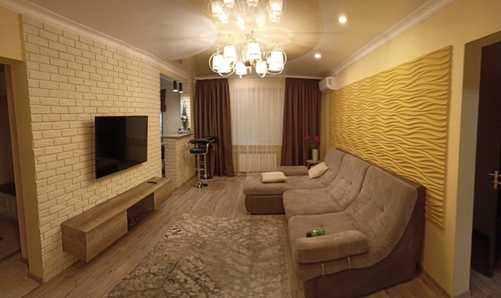 Продам 5ти ком ул  Калнышевского-Дорошенко Хортицький мкр-н сертифікат