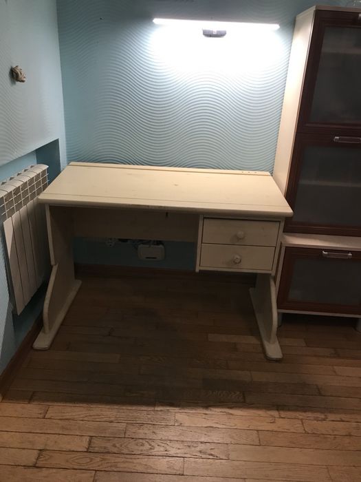 Парта для школьника деревяная из массива сосны