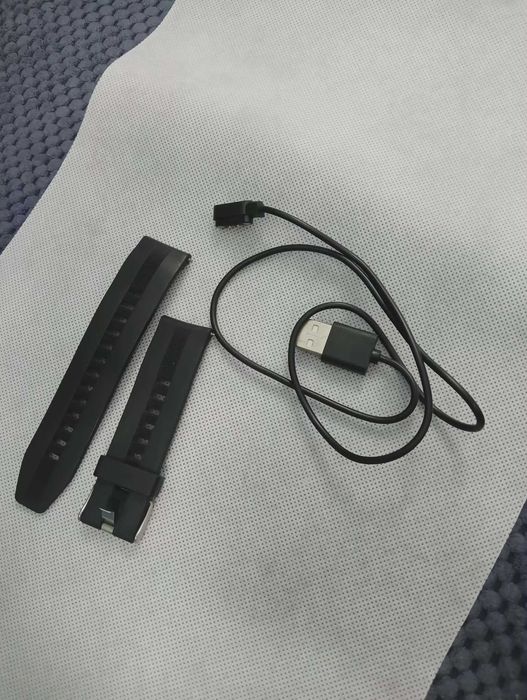 Ładowarka boczna do smartwatcha wraz z paskiem 22mm