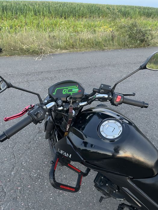 Продам лифан Cittyr200