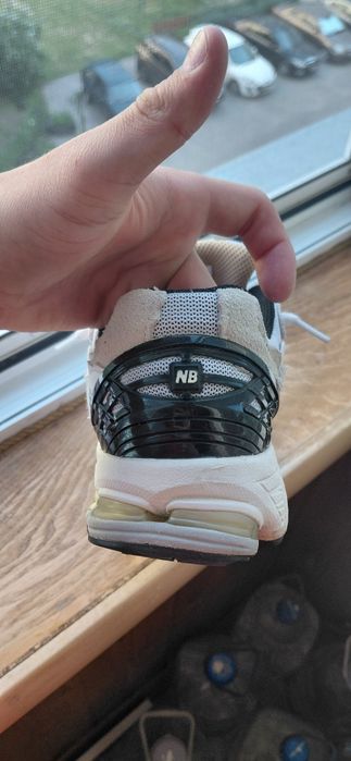 Продам new balance 1906d,42 розмір