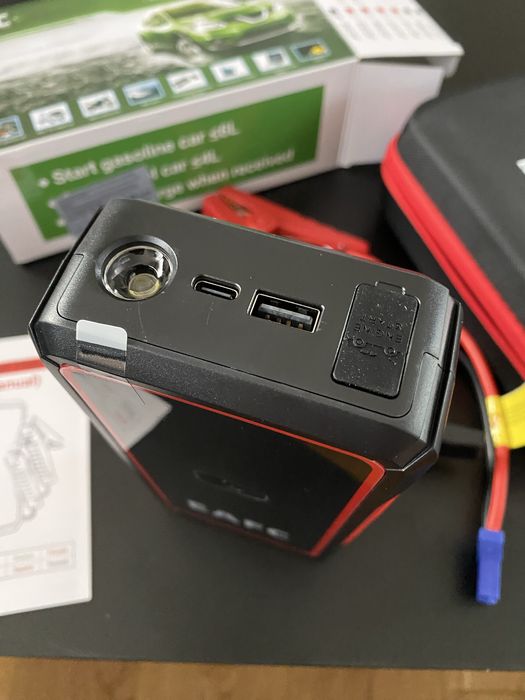 Startrer samochodowy / jump starter