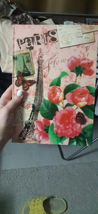 Книга канцелярська зошит А4 80 арк,96 арк,144 арк