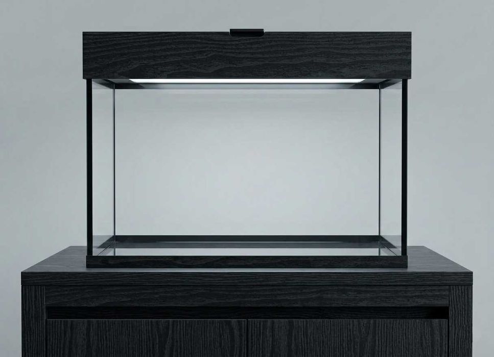 Аквариумы от 25 до 200 литров, есть в наличие и делаем на заказ