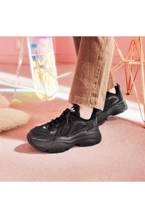 Кроссовки Adidas ozgaia w unisex женские мужские