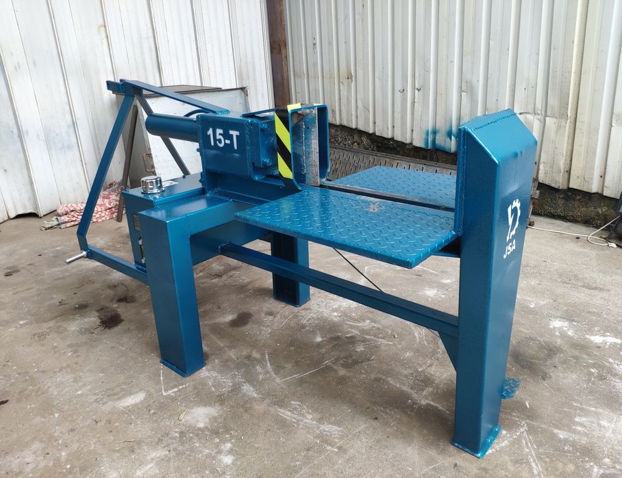 Rachador de lenha trator 15T