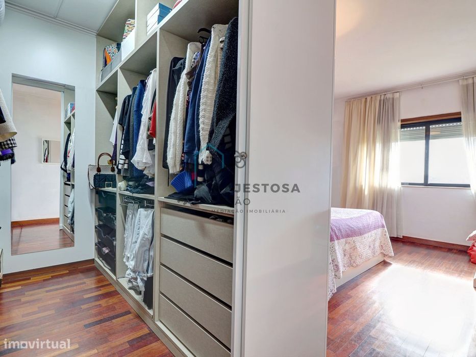 Apartamento T3 com Excelente Localização — São Vicente, Braga