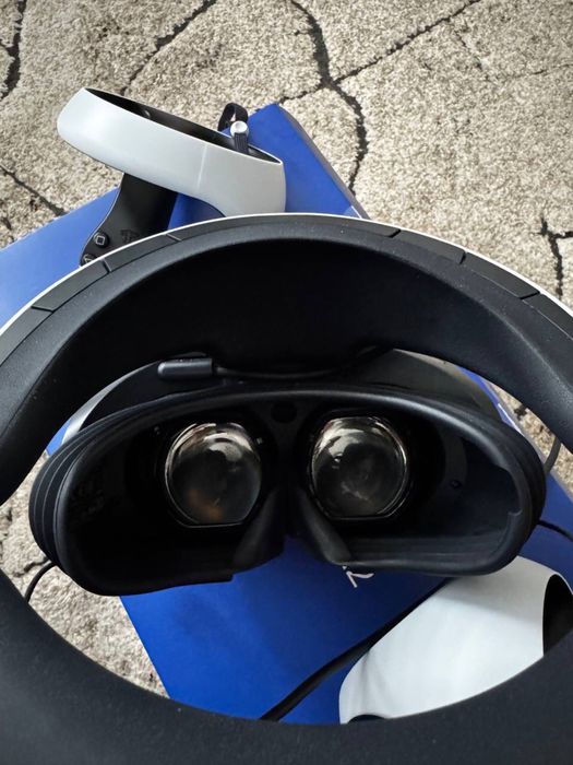 PlayStation VR2 (PS VR2)