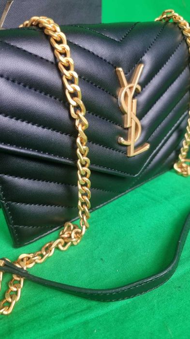 Torebka damska ysl torba listonoszka na lancuszku zlotym Premium