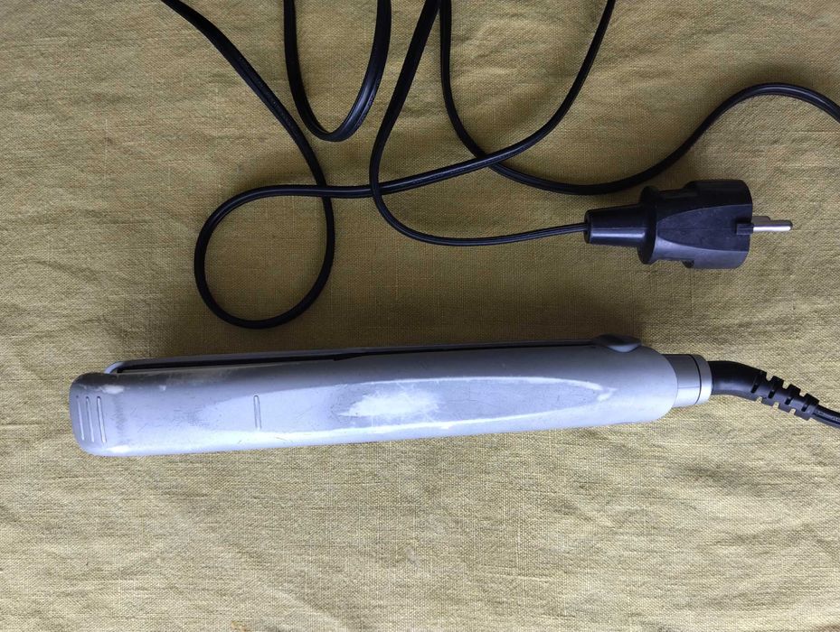 Утюжок-вирівнювач Remington для волосся адаптований щипці