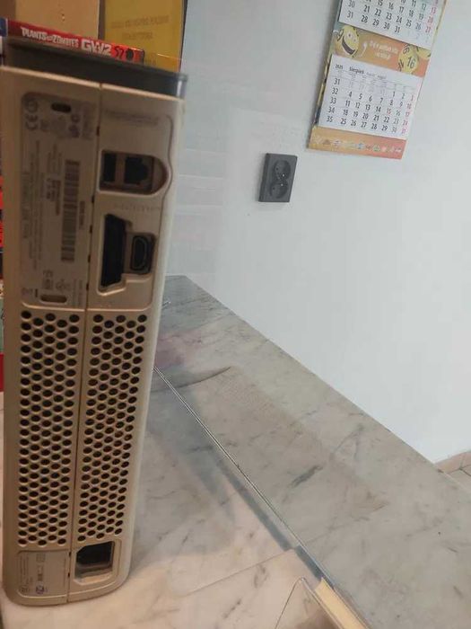 [2661/19] Konsola Xbox 360 60gb