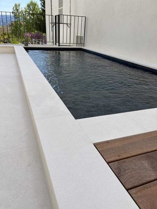 Bordadura Capeamento Piscina Pedra