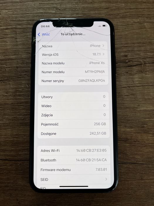 iPhon XS 256 GB  kondycja baterii 82%