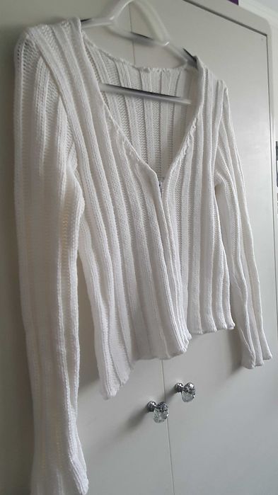 Biały sweter rozpinany - rozmiar 36