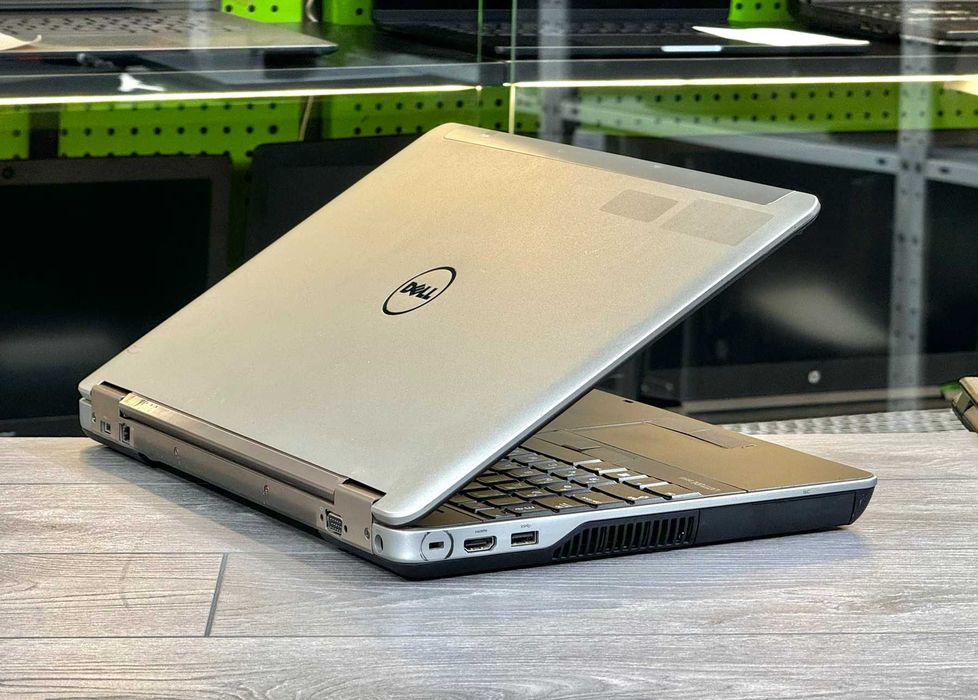 Надійний Металевий Ноутбук DELL Latitude E6540 Для Роботи Та Навчання