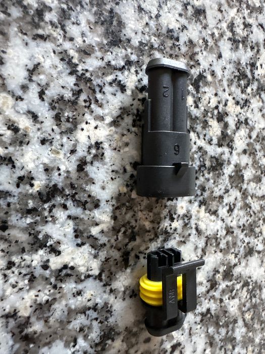 Fichas elétricas estanques