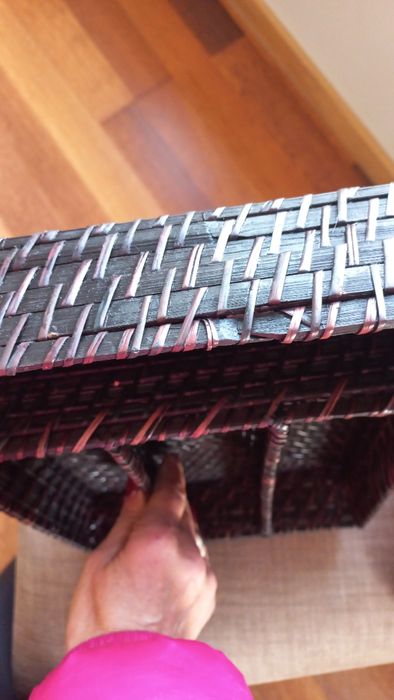 Separação de talheres, em verga e palha, com 4 separadores.