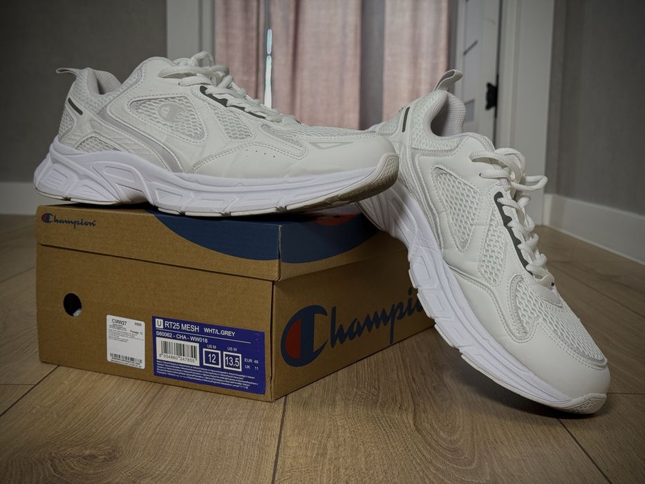 Champion кросівки 46розмір