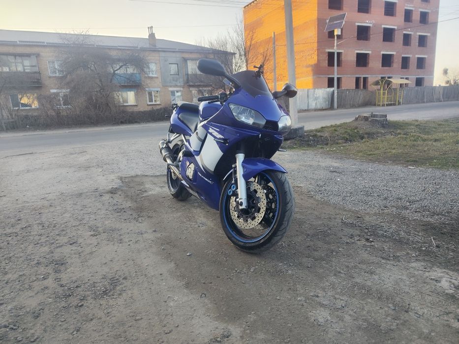 Ямаха р6 , 2002 рік