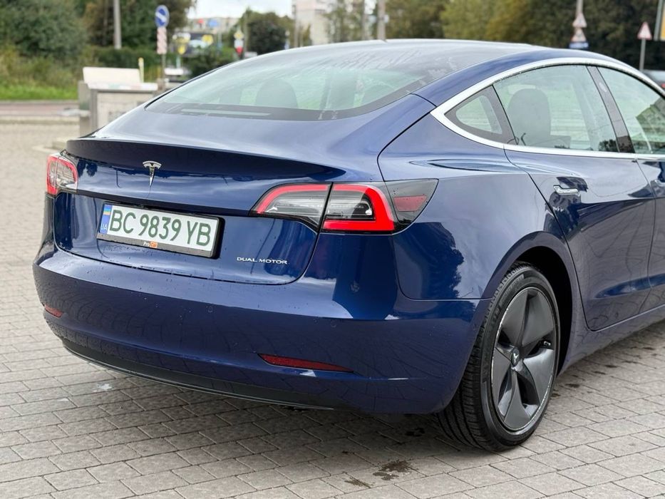 Tesla Model 3 Dual Motor