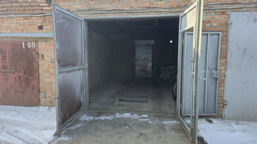 Продам гараж к-в "Нива2"