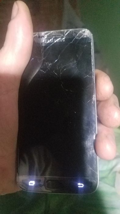 Продам телефон СамсунгSM-930f