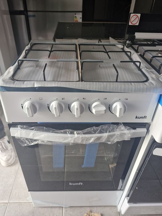Fogão kunft   branco  gas