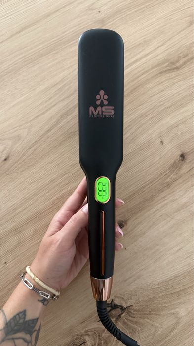 Pranchas de cabelo MS e Babyliss