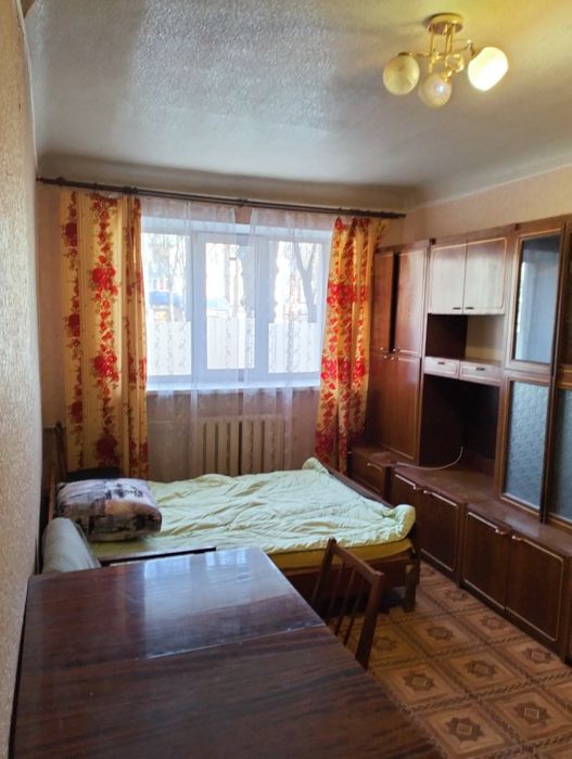 1кімн пр-т Шевченка 1 поверх