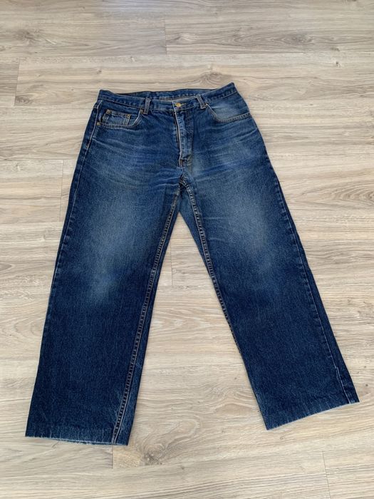 Широкі сині джинси