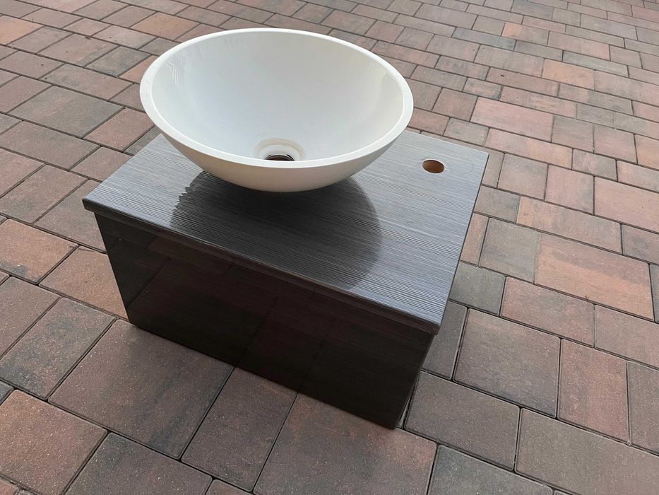 Szafka wisząca pod umywalkę+ umywalka