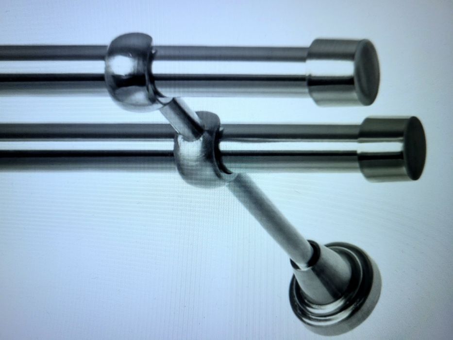 Dwa karnisze metalowe, podwójne ( zasłona + firanka)280 i 300 cm