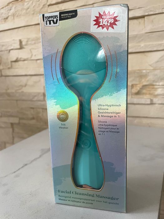 Szczoteczka soniczna do oczyszczania twarzy wodoodporna masaż