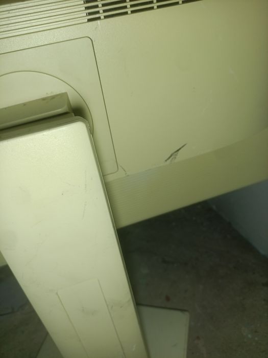 Монітор Acer работает