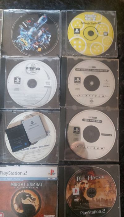 PlayStation Jogos e Cartões de Memória.