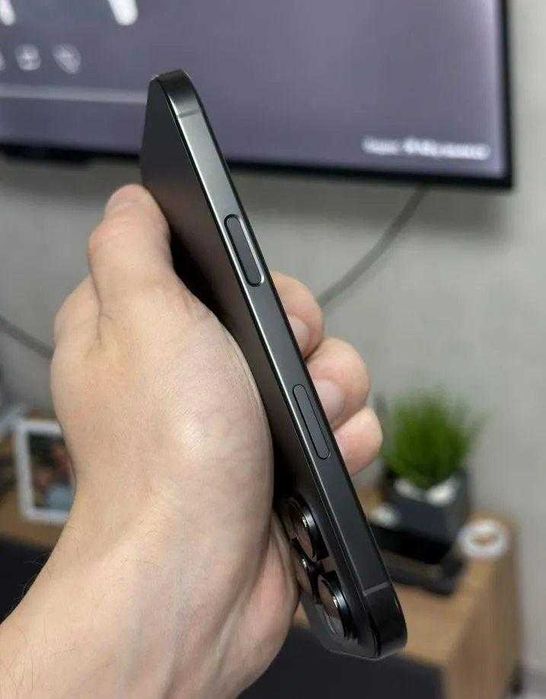 iPhone 16 Pro, 128 ГБ, 2 SIM