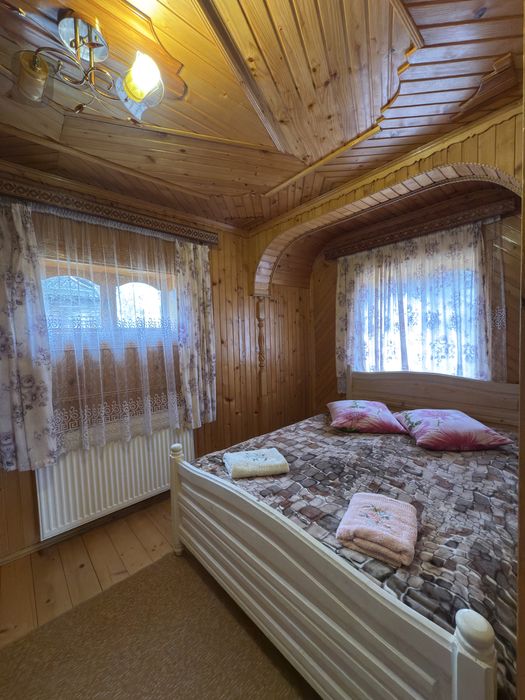 Котедж з чаном у затишному куточка микуличина