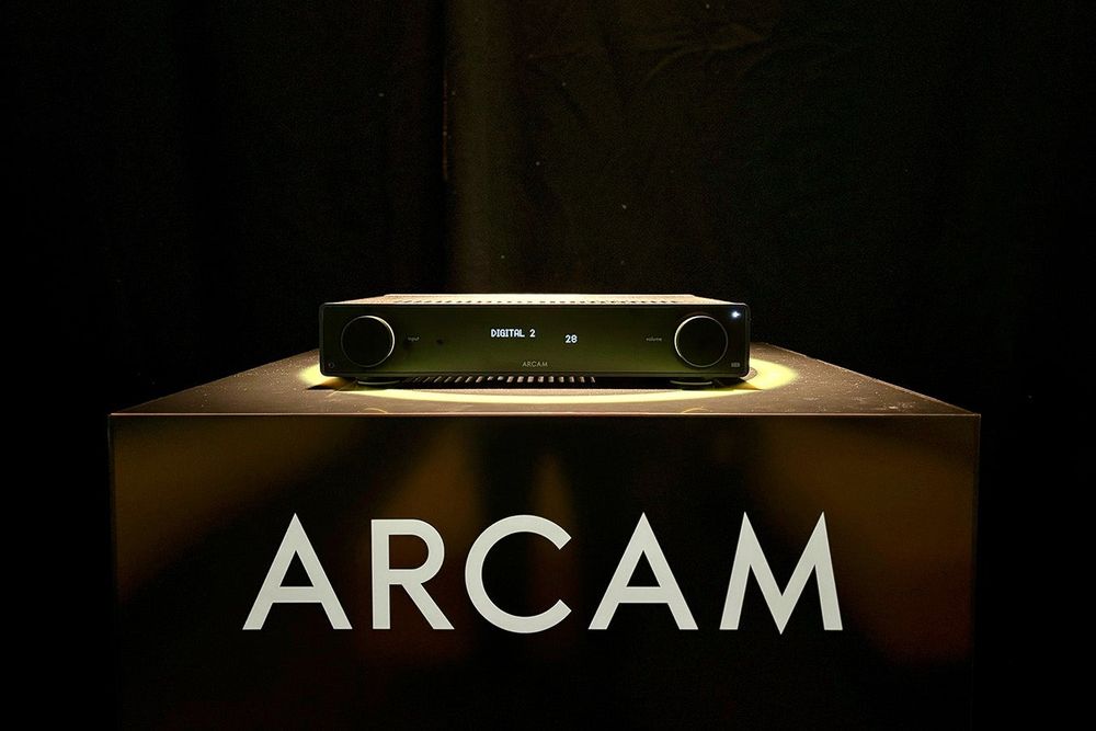 Стерео підсилювачі Arcam Radia A25/A15/A5