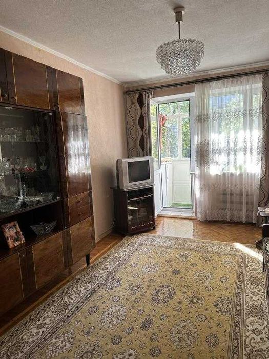 2к квартира на Новых Домах, Дворец спорта