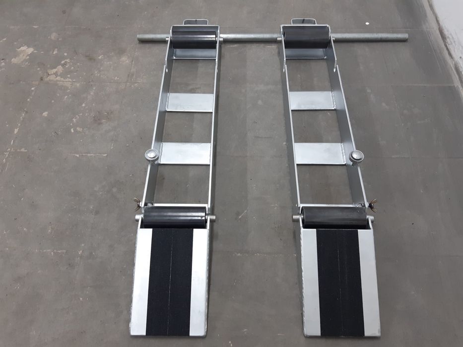 Rozwijak najazdy do bębnów kabli przewodów światłowodów